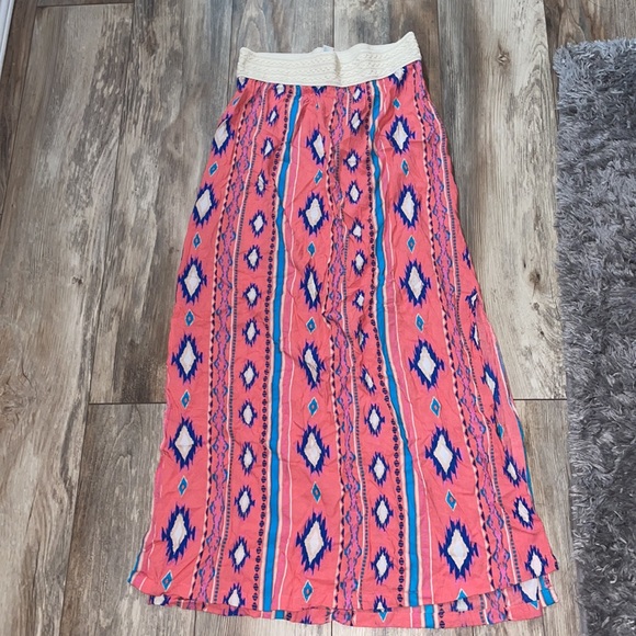 Kohl's Dresses & Skirts - Maxi skirt with slits
